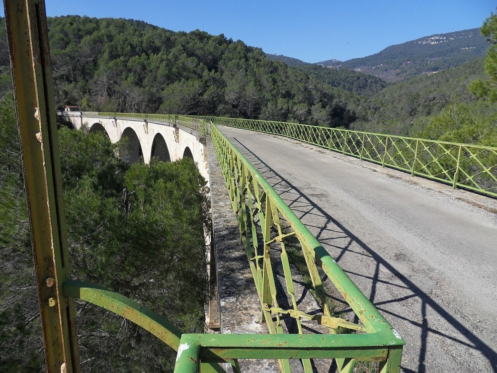 SEILLANS Viaduc du Rayol 01