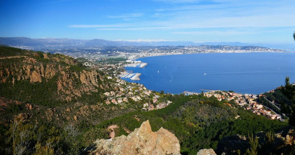 THEOULE SUR MER Vue depuis le Rocher des Monges