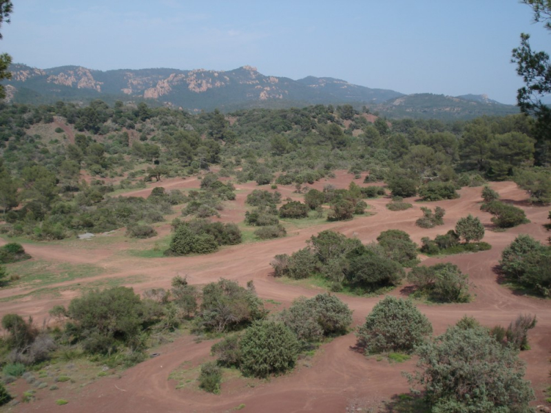 ROQUEBRUNE-Les pistes de la Lieutenante